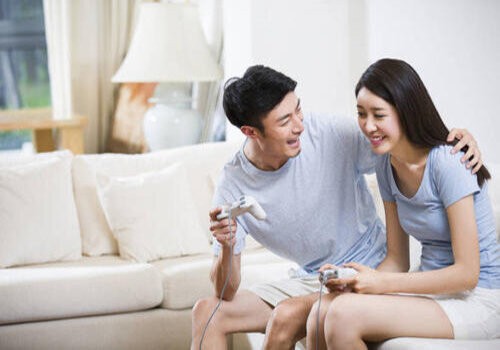 北京侦探取证：小孩还在哺乳期可以离婚吗